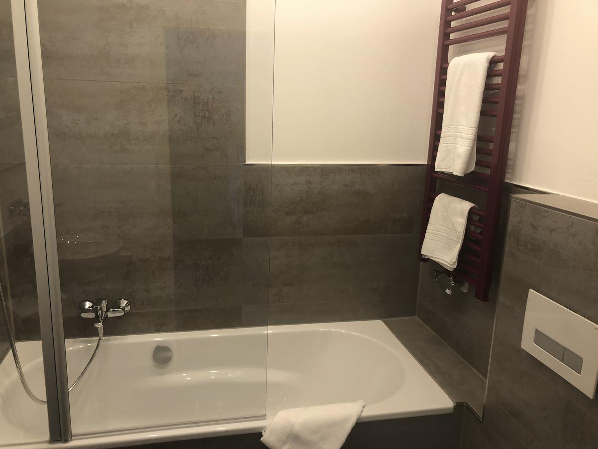 Hotel Bedburger Muehle Bagian luar foto